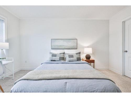 3110 Michelangelo Road, Burlington, ON - Indoor Photo Showing Bedroom