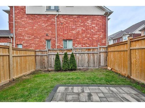 3110 Michelangelo Road, Burlington, ON - Outdoor