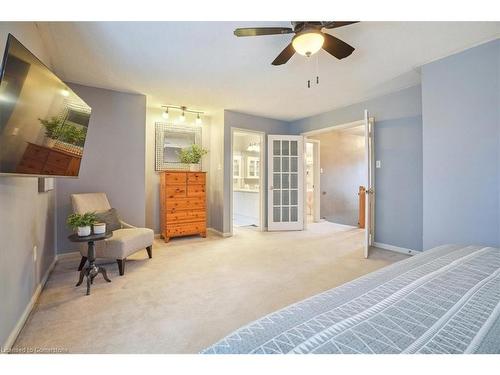 5160 Ridgewell Road, Burlington, ON - Indoor Photo Showing Bedroom