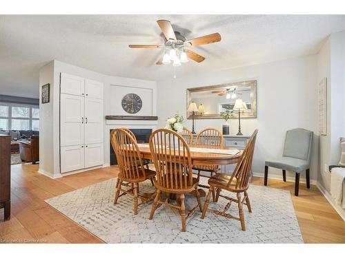 5160 Ridgewell Road, Burlington, ON - Indoor Photo Showing Dining Room