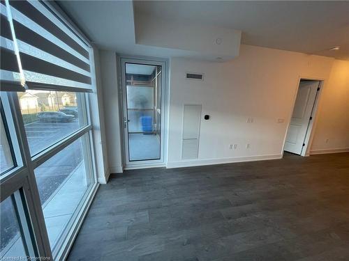 225-2343 Khalsa Gate, Oakville, ON -  Photo Showing Other Room