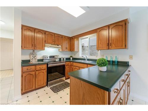 257 York Road, Dundas, ON - Indoor Photo Showing Kitchen