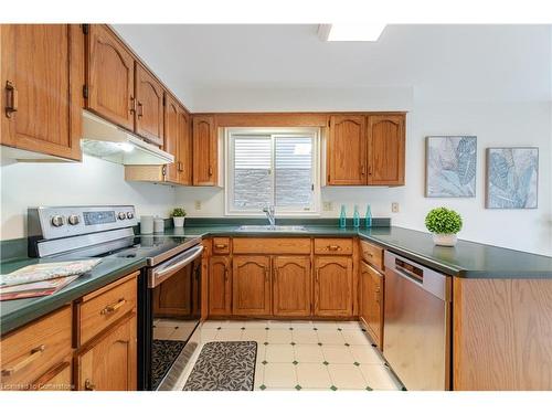 257 York Road, Dundas, ON - Indoor Photo Showing Kitchen