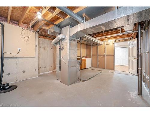 257 York Road, Dundas, ON - Indoor Photo Showing Basement