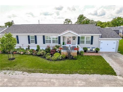 17 Silver Aspen Drive, Selkirk, ON - Outdoor With Deck Patio Veranda With Facade