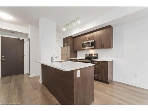 304-550 North Service Road, Grimsby, ON - Indoor Photo Showing Kitchen