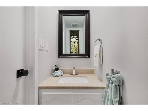 241 Bonaventure Drive, Hamilton, ON - Indoor Photo Showing Bathroom