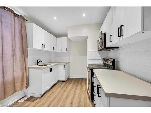 346 Emerald Street N, Hamilton, ON - Indoor Photo Showing Kitchen