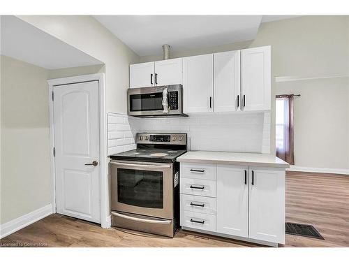 346 Emerald Street N, Hamilton, ON - Indoor Photo Showing Kitchen