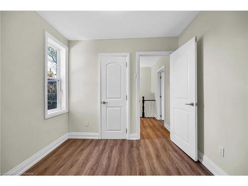 346 Emerald Street N, Hamilton, ON - Indoor Photo Showing Other Room