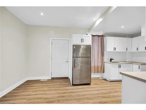 346 Emerald Street N, Hamilton, ON - Indoor Photo Showing Kitchen