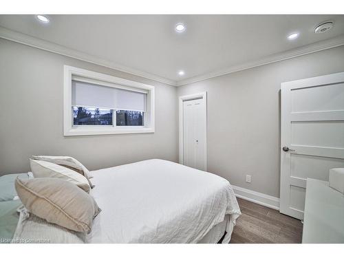 31 Nuffield Drive, Toronto, ON - Indoor Photo Showing Bedroom