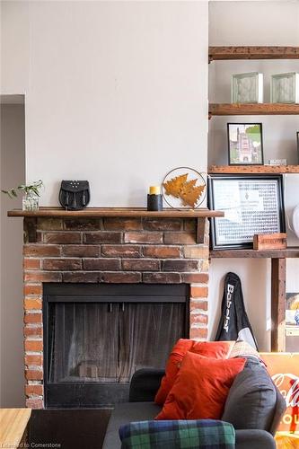 2-270 Queen Street S, Hamilton, ON - Indoor Photo Showing Living Room With Fireplace