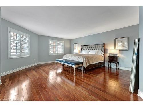 401 Detlor Common, Burlington, ON - Indoor Photo Showing Bedroom