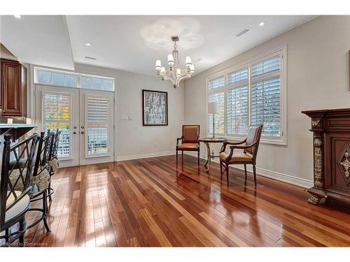 401 Detlor Common, Burlington, ON - Indoor Photo Showing Dining Room