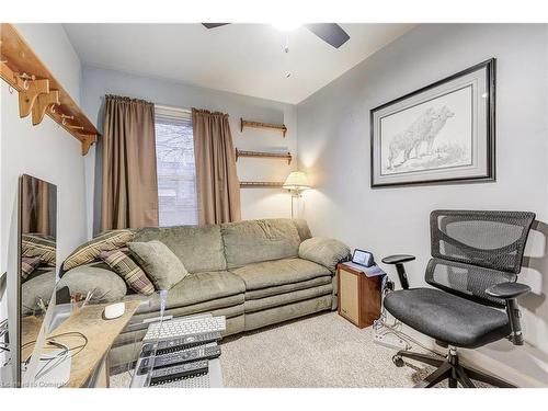 8 Bromley Road, Hamilton, ON - Indoor Photo Showing Living Room