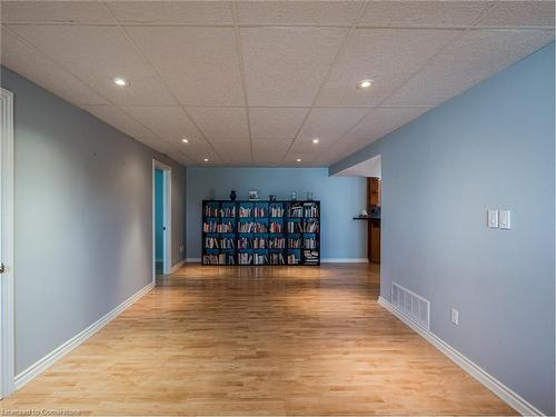 Basement-1450 Limeridge Road E, Hamilton, ON - Indoor Photo Showing Other Room