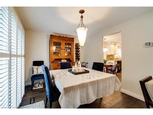 3-1501 Upper Middle Road, Burlington, ON - Indoor Photo Showing Dining Room