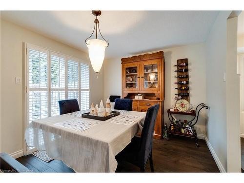 3-1501 Upper Middle Road, Burlington, ON - Indoor Photo Showing Dining Room