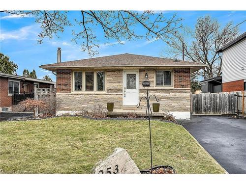 253 Thorner Drive, Hamilton, ON - Outdoor