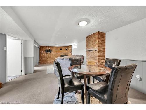 253 Thorner Drive, Hamilton, ON - Indoor Photo Showing Dining Room