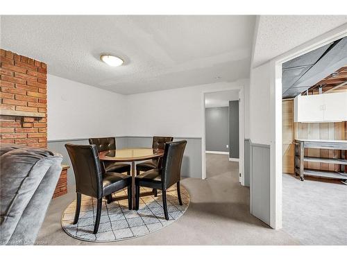 253 Thorner Drive, Hamilton, ON - Indoor Photo Showing Dining Room