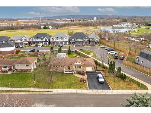 4299 East Avenue, Beamsville, ON - Outdoor With View