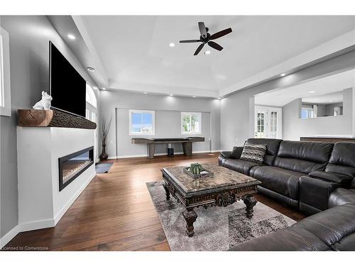 7167 Rainham Road, Dunnville, ON - Indoor Photo Showing Living Room With Fireplace