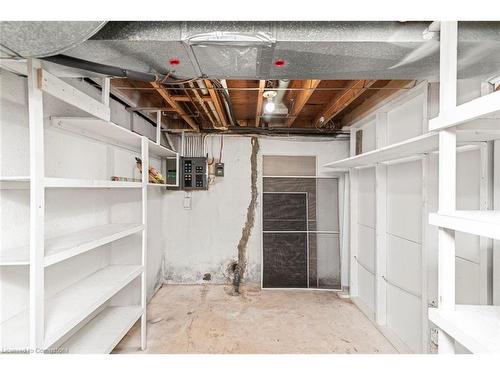 25-100 St Andrews Court, Hamilton, ON - Indoor Photo Showing Basement