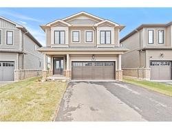 51 Starfire Crescent  Stoney Creek, ON L8E 0K8