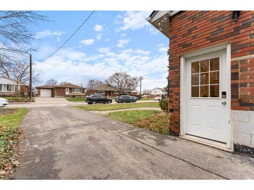 129 West 27Th Street, Hamilton, ON - Outdoor