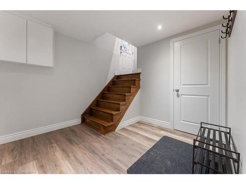 129 West 27Th Street, Hamilton, ON - Indoor Photo Showing Other Room