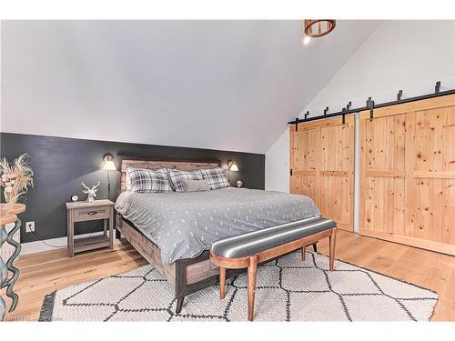 234 Canrobert Street, Eugenia, ON - Indoor Photo Showing Bedroom