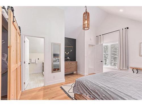 234 Canrobert Street, Eugenia, ON - Indoor Photo Showing Bedroom