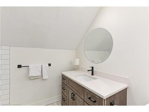 234 Canrobert Street, Eugenia, ON - Indoor Photo Showing Bathroom