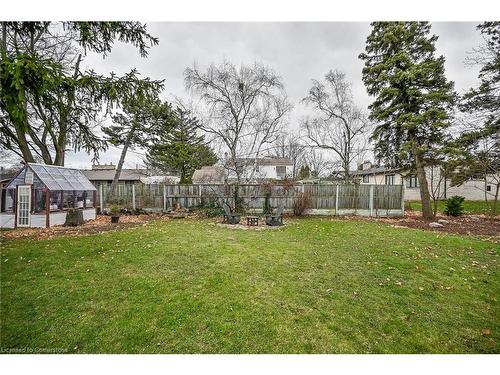 15 Pinehurst Drive, Hamilton, ON - Outdoor With Backyard