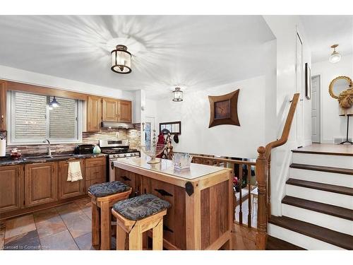 46 Millpond Place, Hamilton, ON - Indoor Photo Showing Kitchen With Double Sink