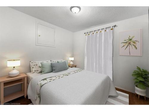 46 Millpond Place, Hamilton, ON - Indoor Photo Showing Bedroom