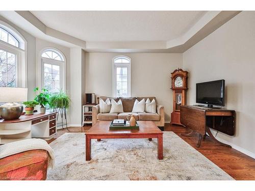 199 Roxton Road, Oakville, ON - Indoor Photo Showing Living Room