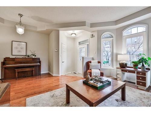 199 Roxton Road, Oakville, ON - Indoor Photo Showing Living Room