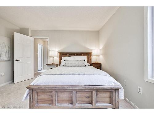 199 Roxton Road, Oakville, ON - Indoor Photo Showing Bedroom