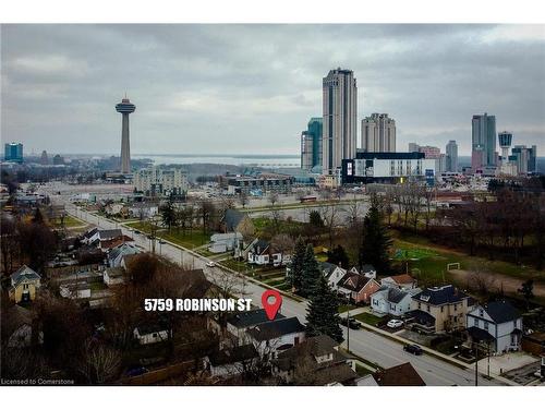 5759 Robinson Street, Niagara Falls, ON - Outdoor With View