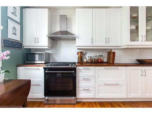 1083 Colborne Street E, Brantford, ON - Indoor Photo Showing Kitchen