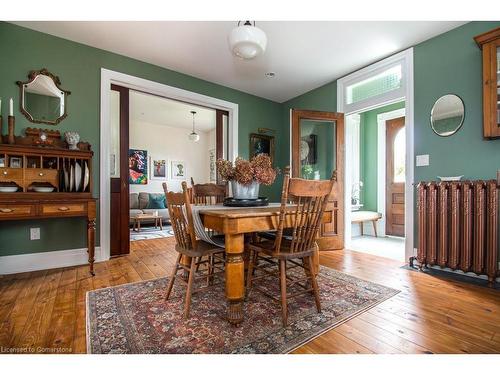 1083 Colborne Street E, Brantford, ON - Indoor Photo Showing Dining Room