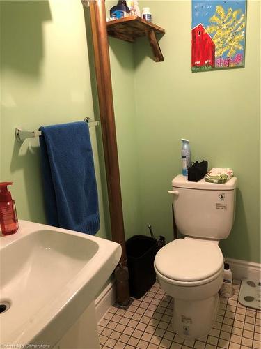 1328 Bunnell Drive, Burlington, ON - Indoor Photo Showing Bathroom