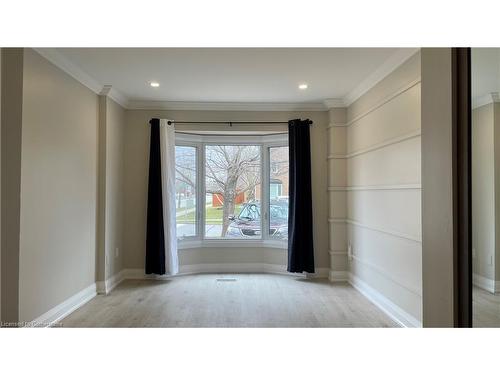 1207 Potters Wheel Crescent, Oakville, ON - Indoor