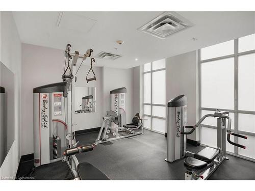 702-85 Robinson Street, Hamilton, ON - Indoor Photo Showing Gym Room