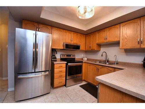 8-18 Cedar Street, Grimsby, ON - Indoor Photo Showing Kitchen With Double Sink