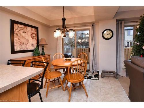 8-18 Cedar Street, Grimsby, ON - Indoor Photo Showing Dining Room