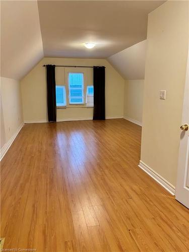 4195 John Street, Beamsville, ON - Indoor Photo Showing Other Room